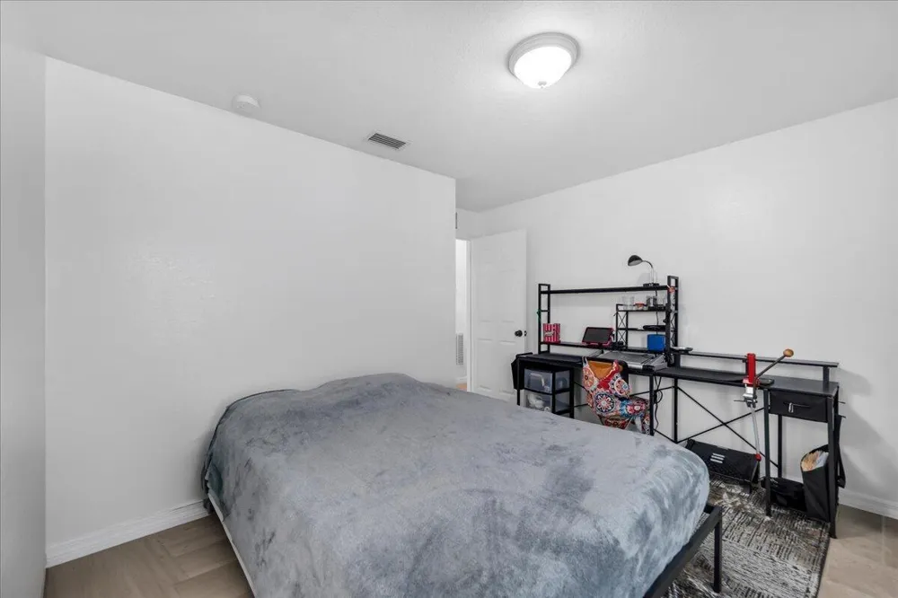908 RIVERSIDE DRIVE SW Moore Haven, FL 33471