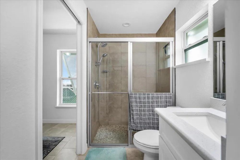908 RIVERSIDE DRIVE SW Moore Haven, FL 33471