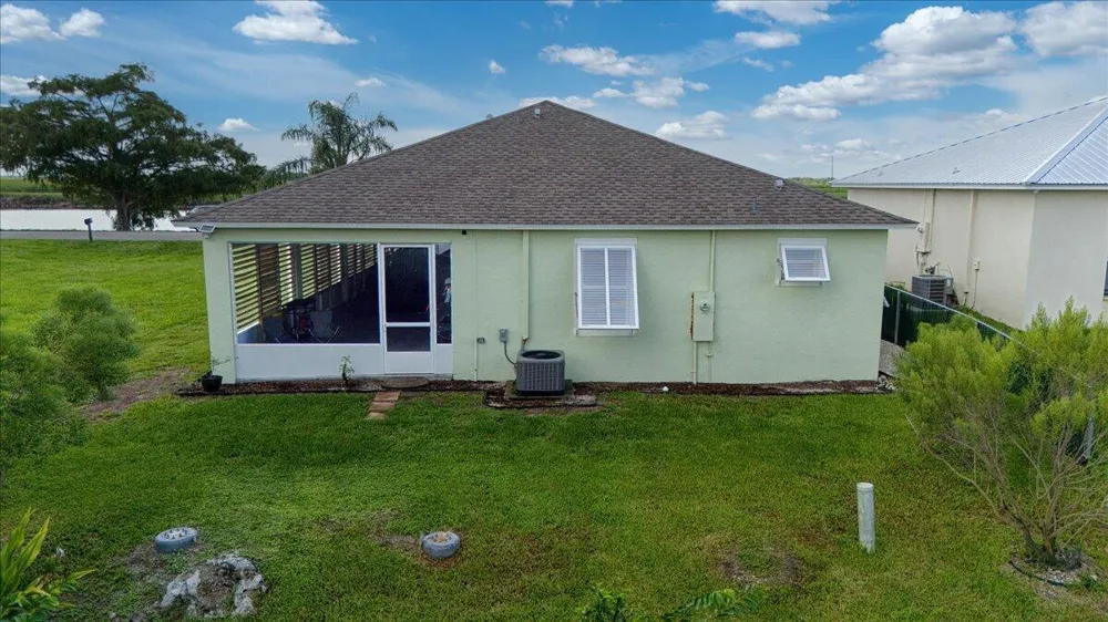 908 RIVERSIDE DRIVE SW Moore Haven, FL 33471
