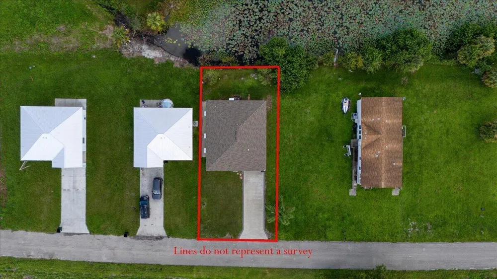 908 RIVERSIDE DRIVE SW Moore Haven, FL 33471