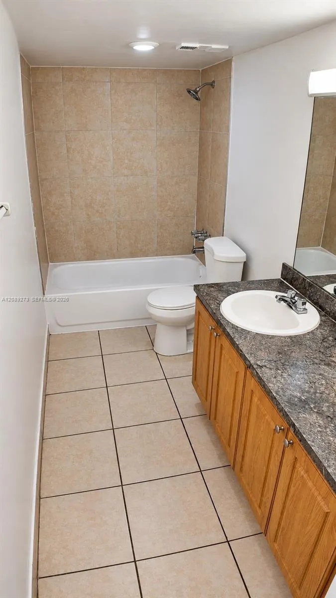 11110 SW 196th St #205 Cutler Bay, FL 33157