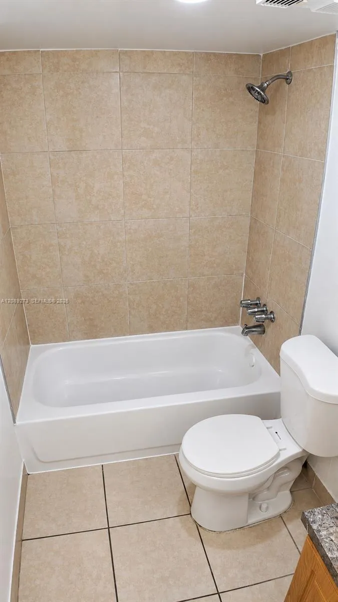 11110 SW 196th St #205 Cutler Bay, FL 33157