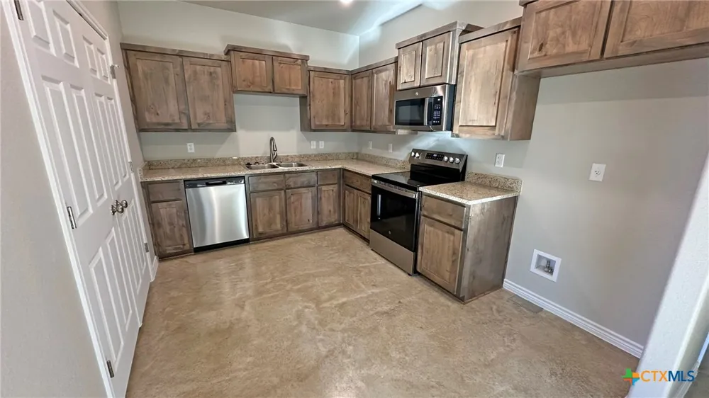 218 Leon Lane Copperas Cove, TX 76522