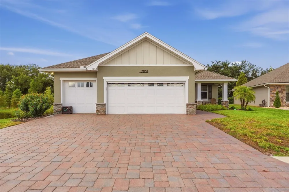 7851 LAKE JAMES BOULEVARD Lakeland, FL 33810