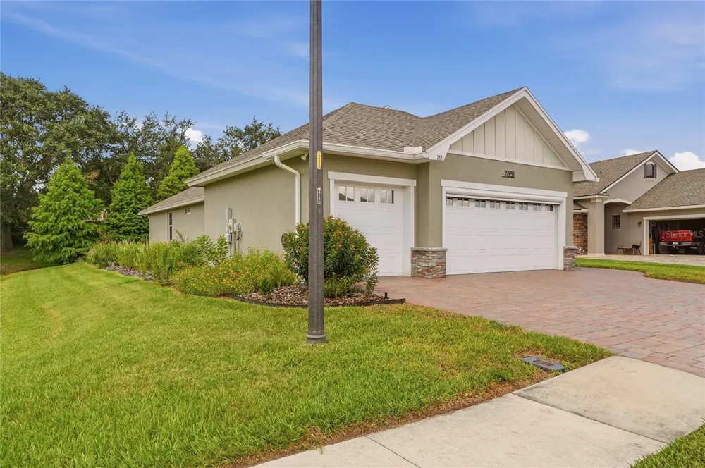 7851 LAKE JAMES BOULEVARD Lakeland, FL 33810