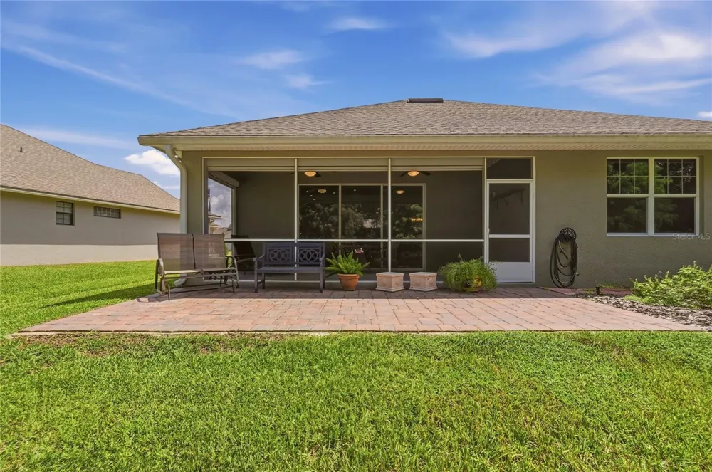 7851 LAKE JAMES BOULEVARD Lakeland, FL 33810