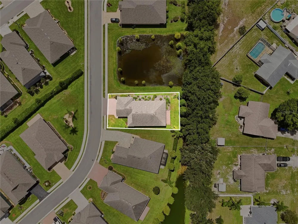 7851 LAKE JAMES BOULEVARD Lakeland, FL 33810