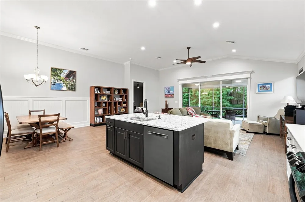 7851 LAKE JAMES BOULEVARD Lakeland, FL 33810
