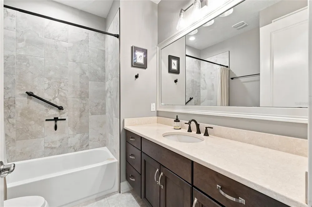 7851 LAKE JAMES BOULEVARD Lakeland, FL 33810