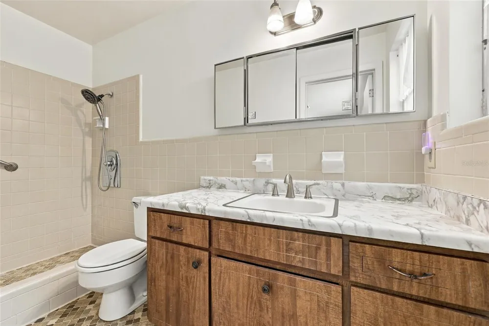 2280 NW 21ST PLACE Gainesville, FL 32605
