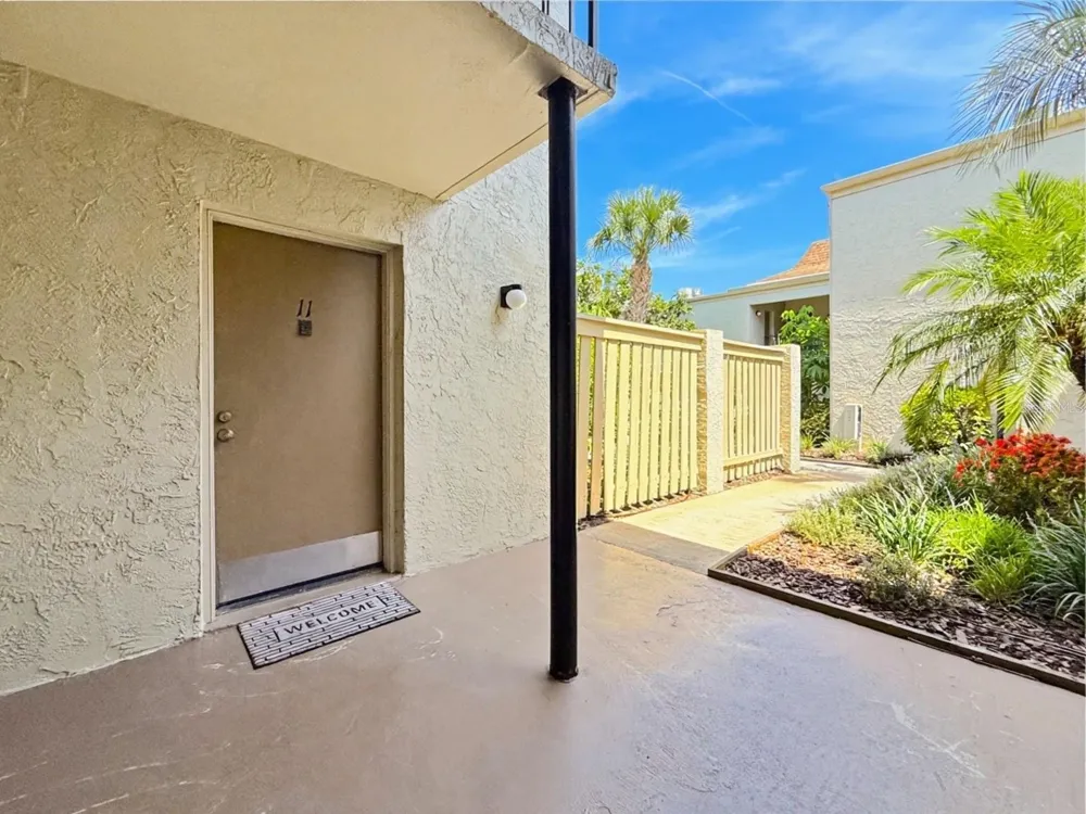 3284 S SEMORAN BOULEVARD #11 Orlando, FL 32822