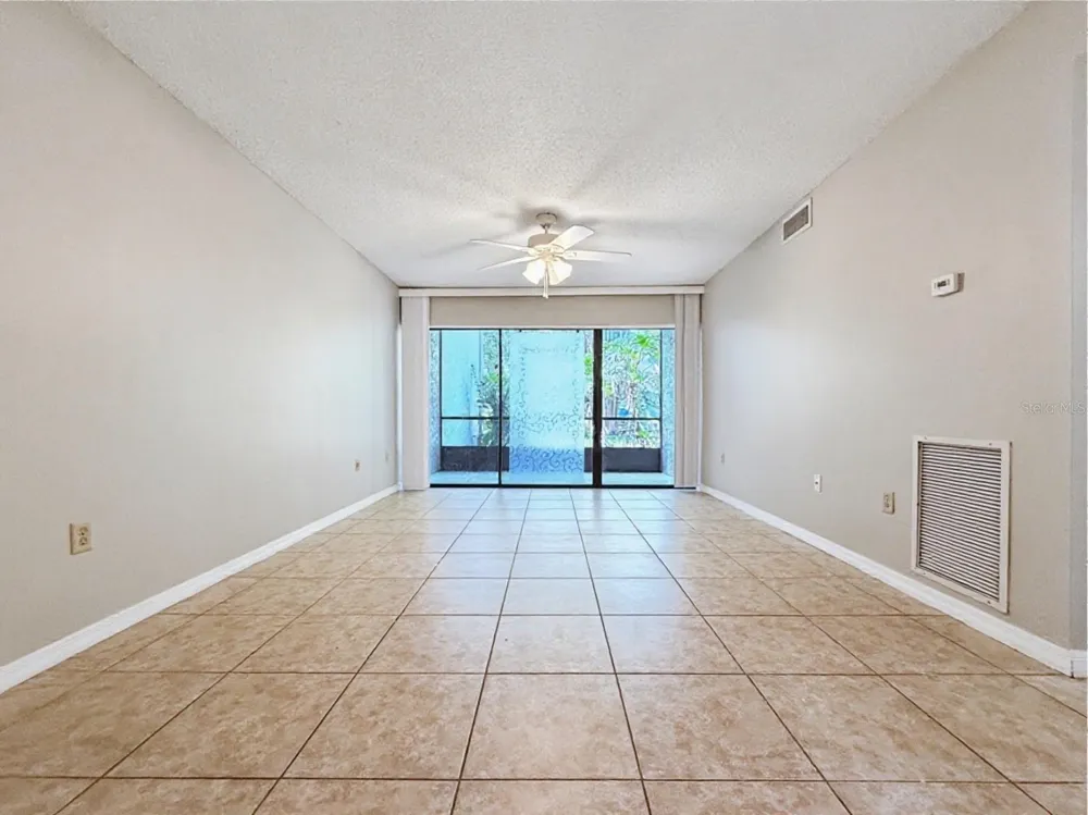 3284 S SEMORAN BOULEVARD #11 Orlando, FL 32822