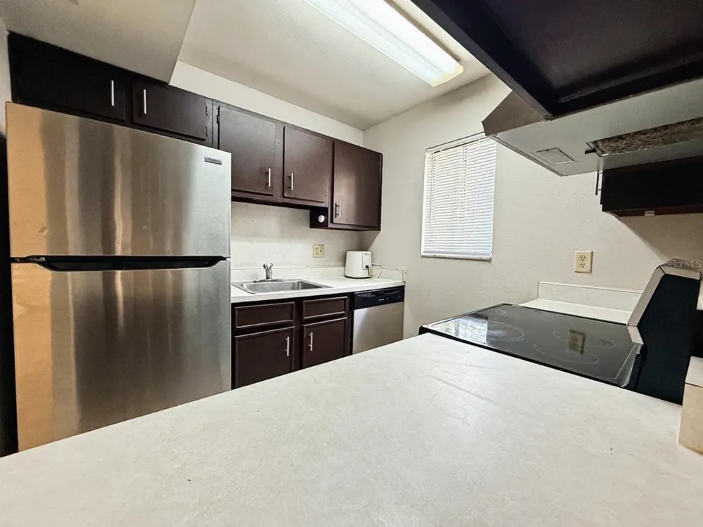3284 S SEMORAN BOULEVARD #11 Orlando, FL 32822