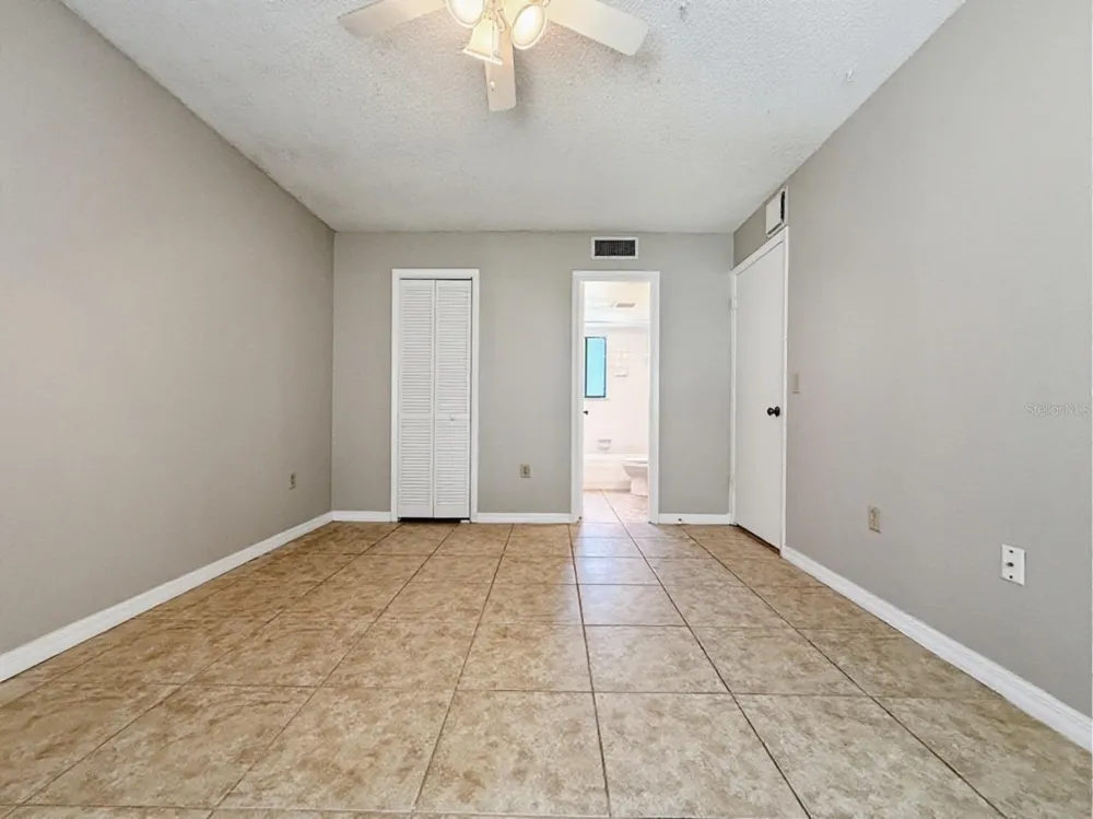 3284 S SEMORAN BOULEVARD #11 Orlando, FL 32822