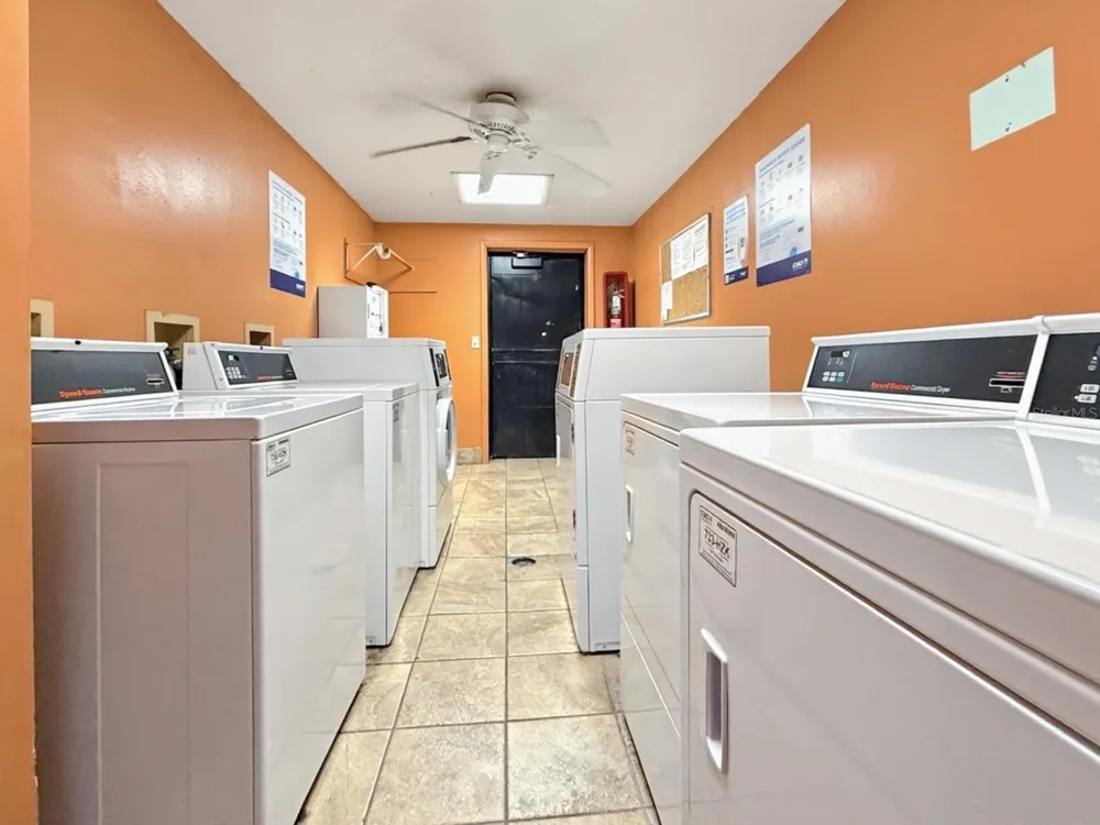 3284 S SEMORAN BOULEVARD #11 Orlando, FL 32822