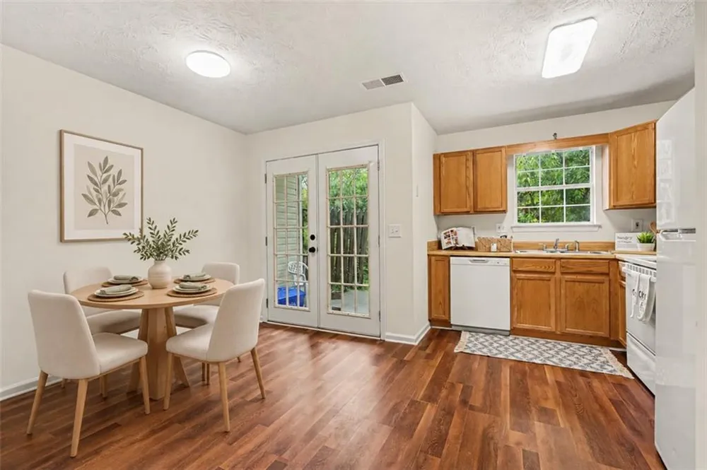 5955 Sherwood Trace Lithonia, GA 30038
