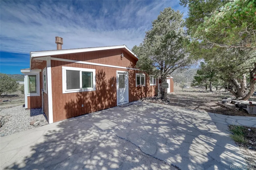 128 Pine Edge Drive Coaldale, CO 81222