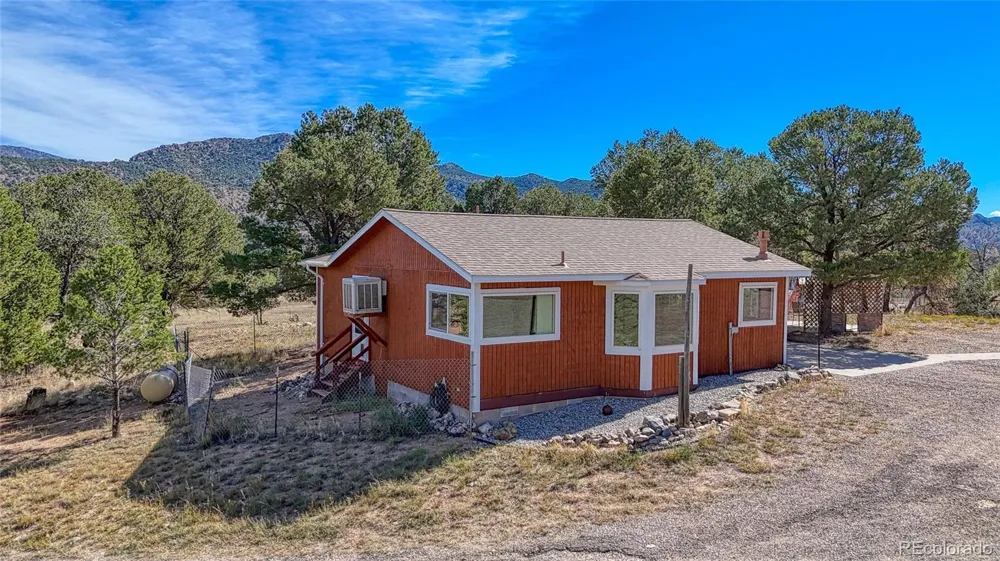 128 Pine Edge Drive Coaldale, CO 81222