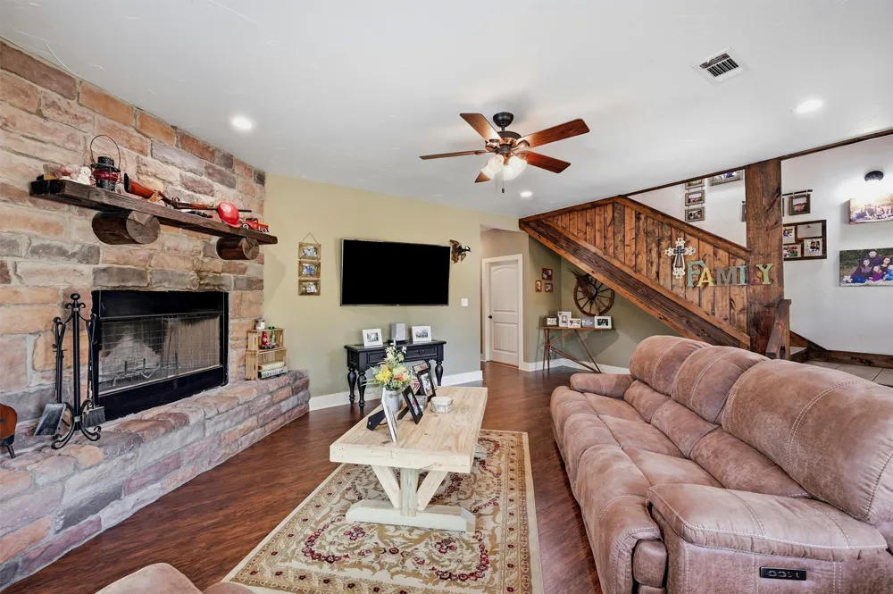406 Cody Lane Sherman, TX 75092