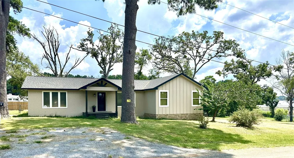 8149 Highsaw Trl Frankston, TX 75763