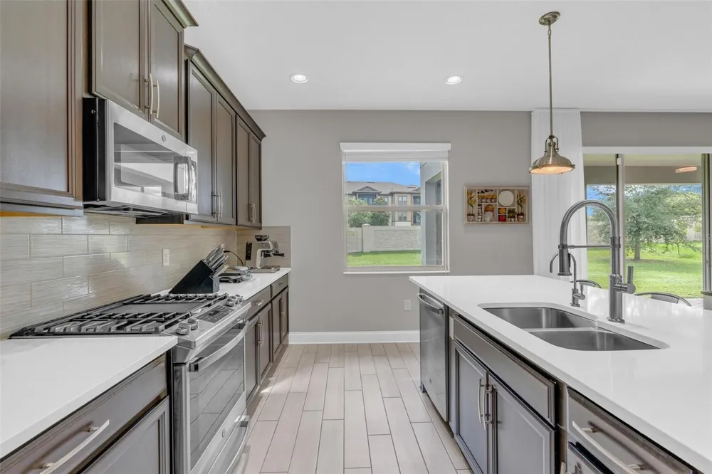 2415 SANTA VISTA LOOP Apopka, FL 32703