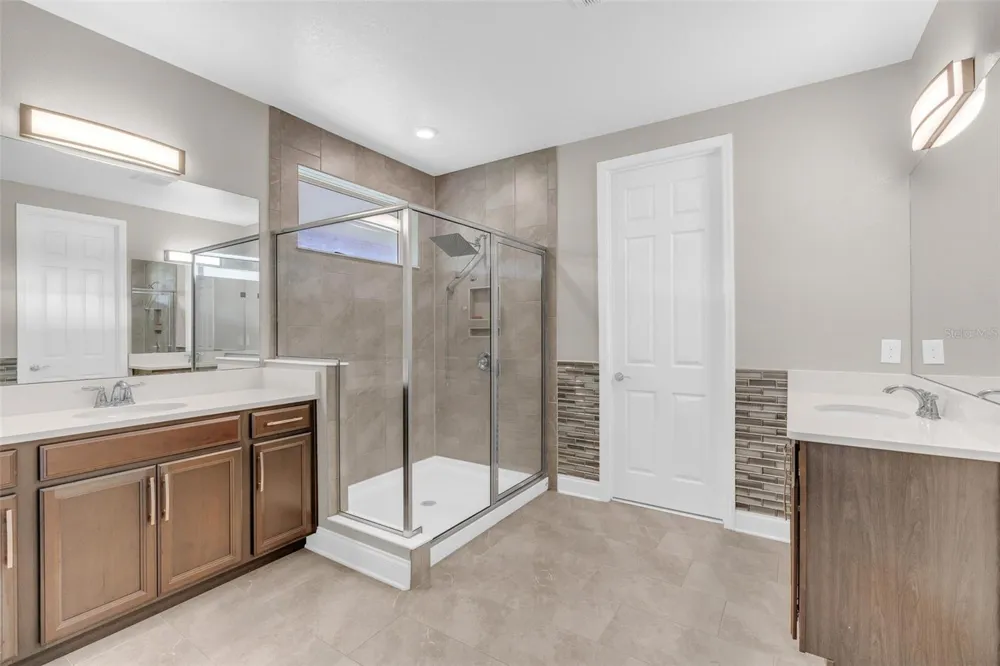 2415 SANTA VISTA LOOP Apopka, FL 32703