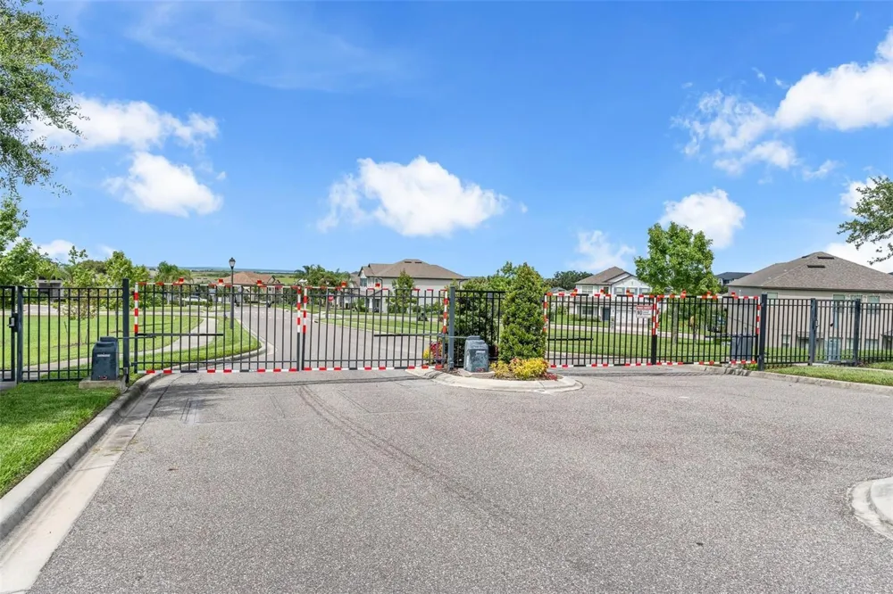 2415 SANTA VISTA LOOP Apopka, FL 32703