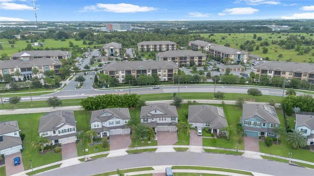 2415 SANTA VISTA LOOP Apopka, FL 32703