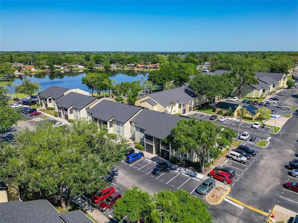 934 LAKE DESTINY ROAD #D Altamonte Springs, FL 32714