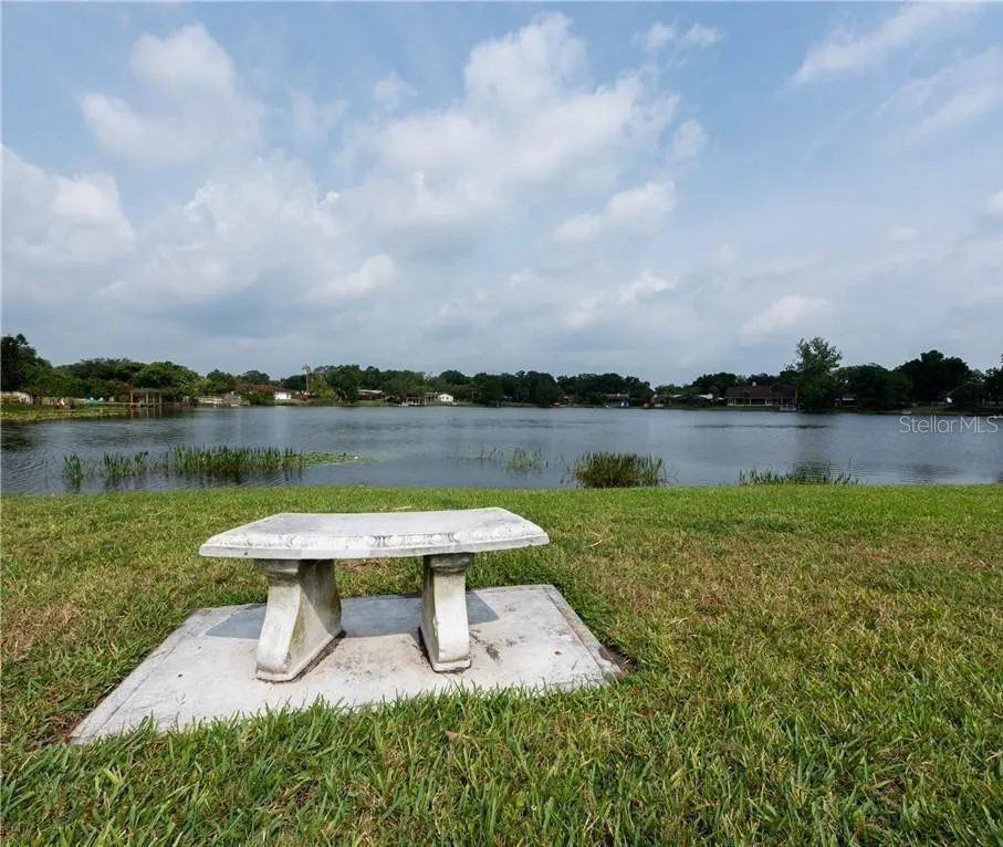 934 LAKE DESTINY ROAD #D Altamonte Springs, FL 32714