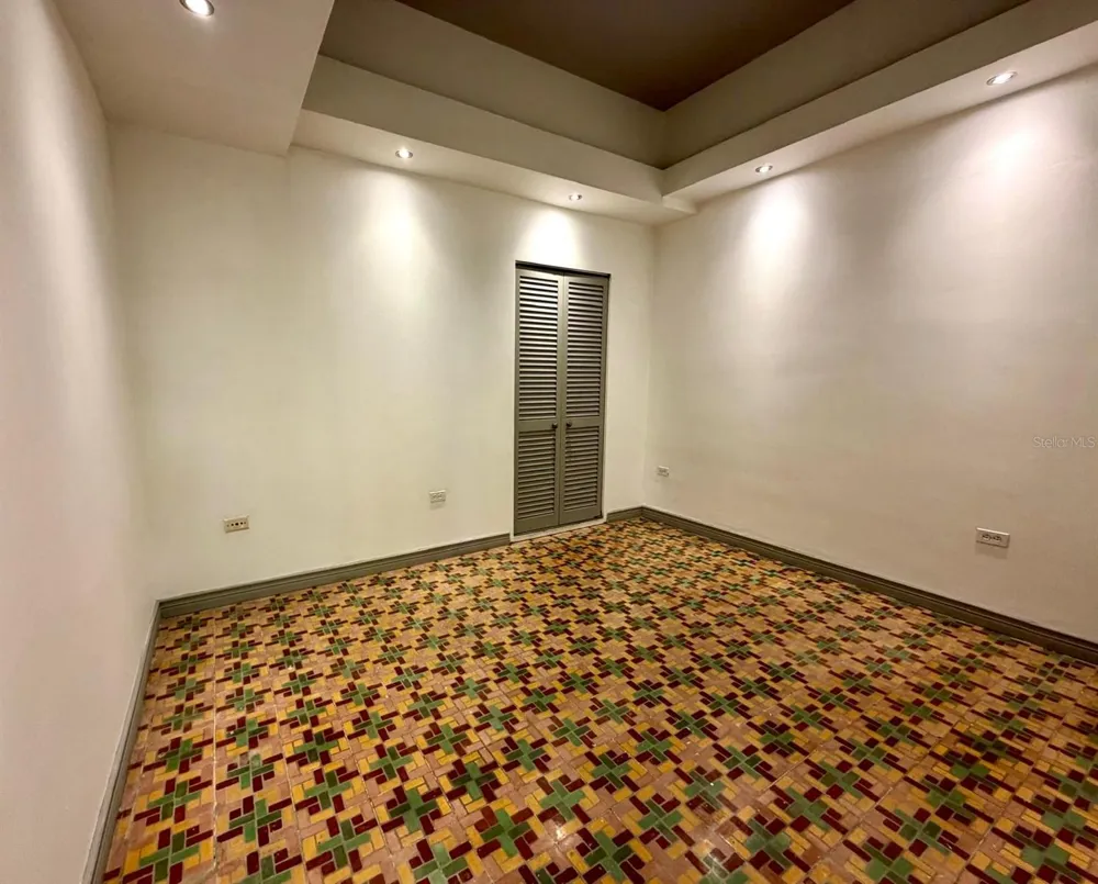 307 Recinto Sur SOLARIA CONDOMINIUM, OLD SAN JUAN #102 San Juan, PR 00901