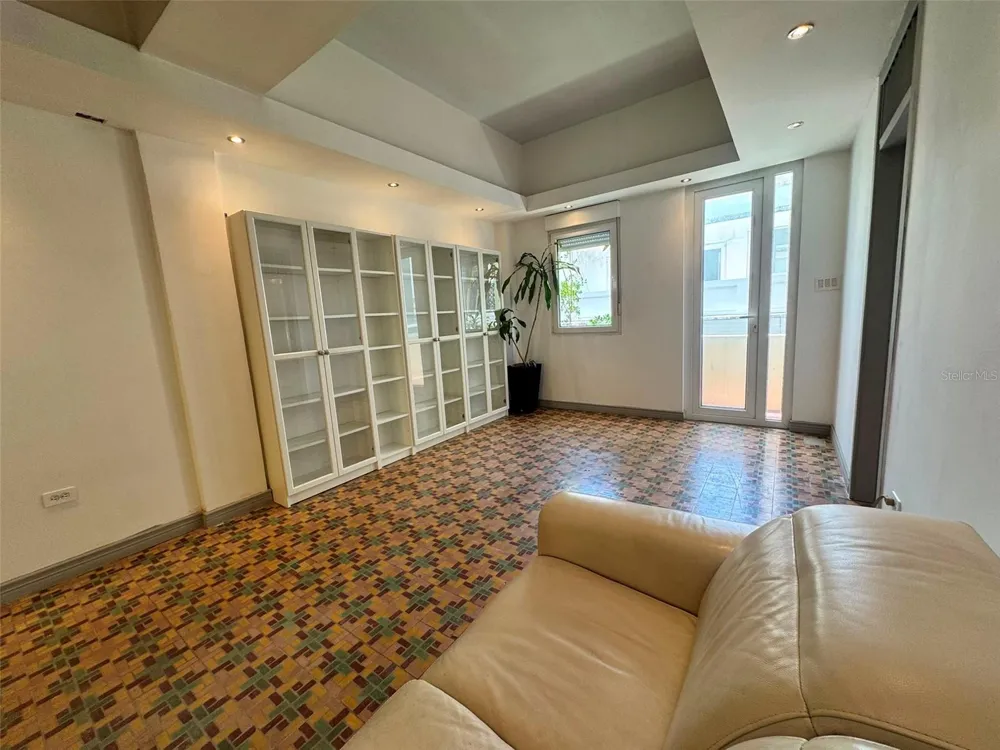 307 Recinto Sur SOLARIA CONDOMINIUM, OLD SAN JUAN #102 San Juan, PR 00901