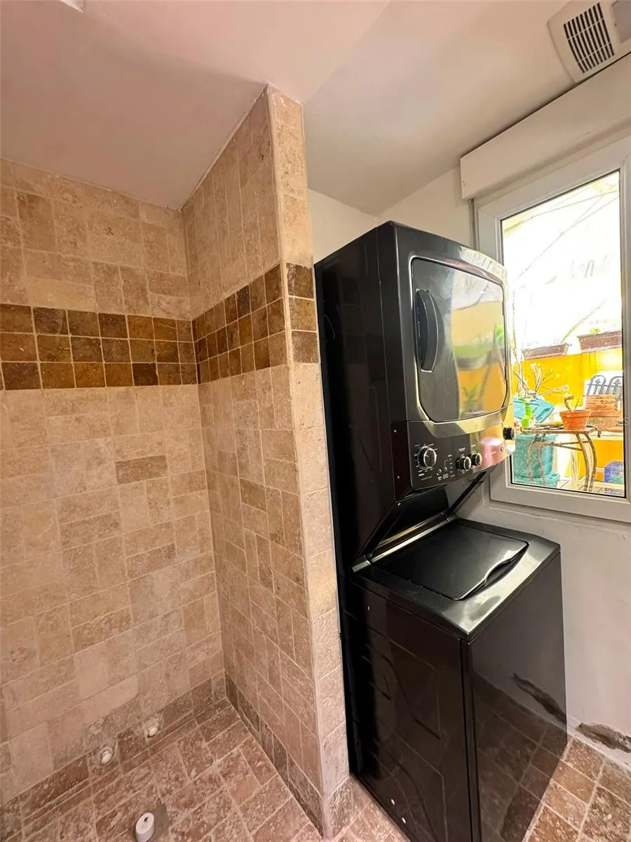307 Recinto Sur SOLARIA CONDOMINIUM, OLD SAN JUAN #102 San Juan, PR 00901