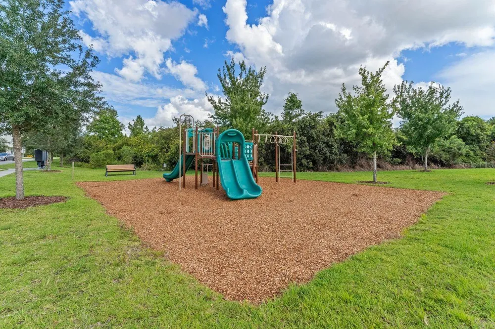 3351 SCHOOLHOUSE ROAD Harmony, FL 34773