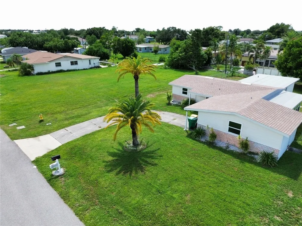 160 FRANCIS DRIVE NE Port Charlotte, FL 33952
