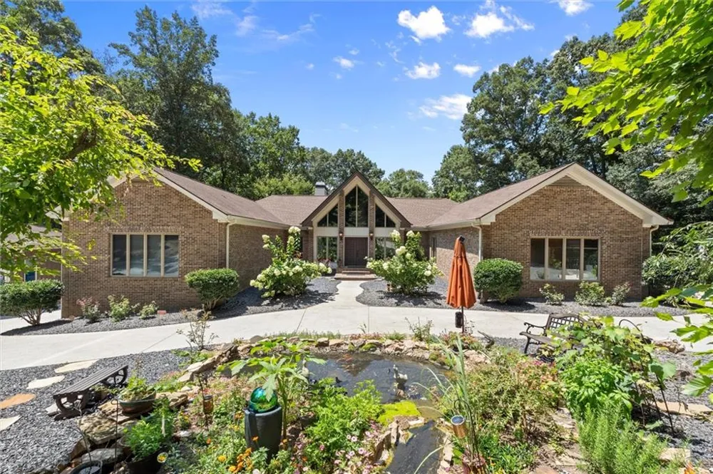 3686 Suwanee Creek Court Suwanee, GA 30024