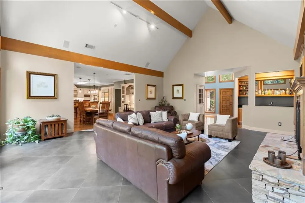 3686 Suwanee Creek Court Suwanee, GA 30024