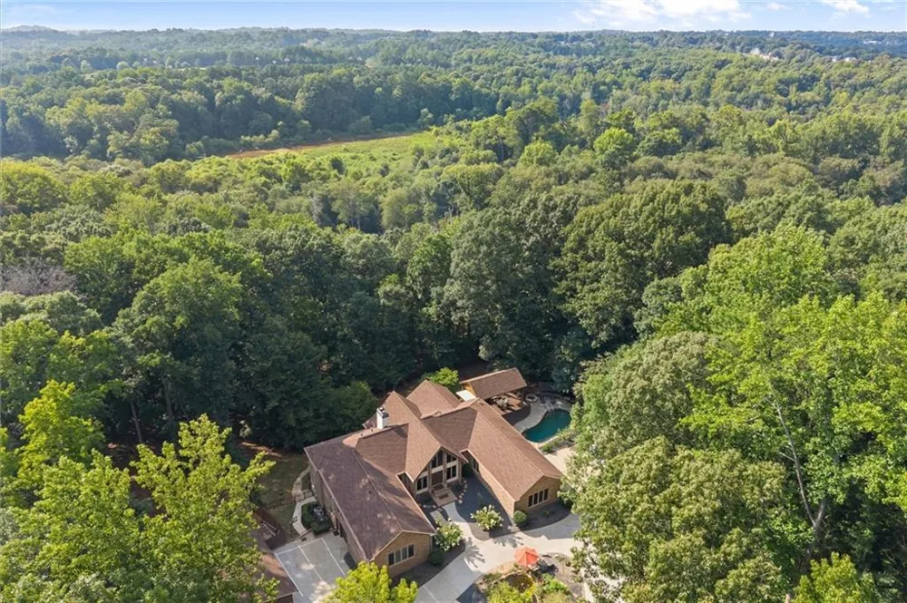 3686 Suwanee Creek Court Suwanee, GA 30024