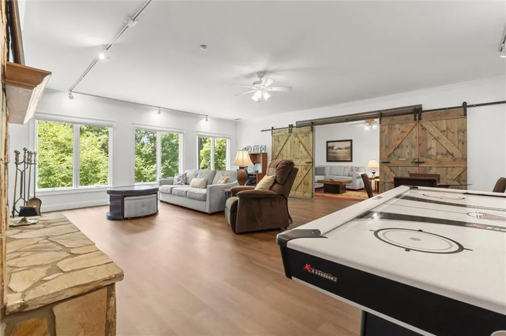 3686 Suwanee Creek Court Suwanee, GA 30024