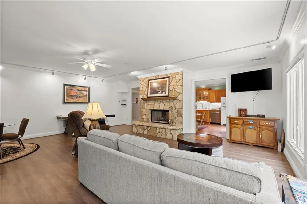3686 Suwanee Creek Court Suwanee, GA 30024