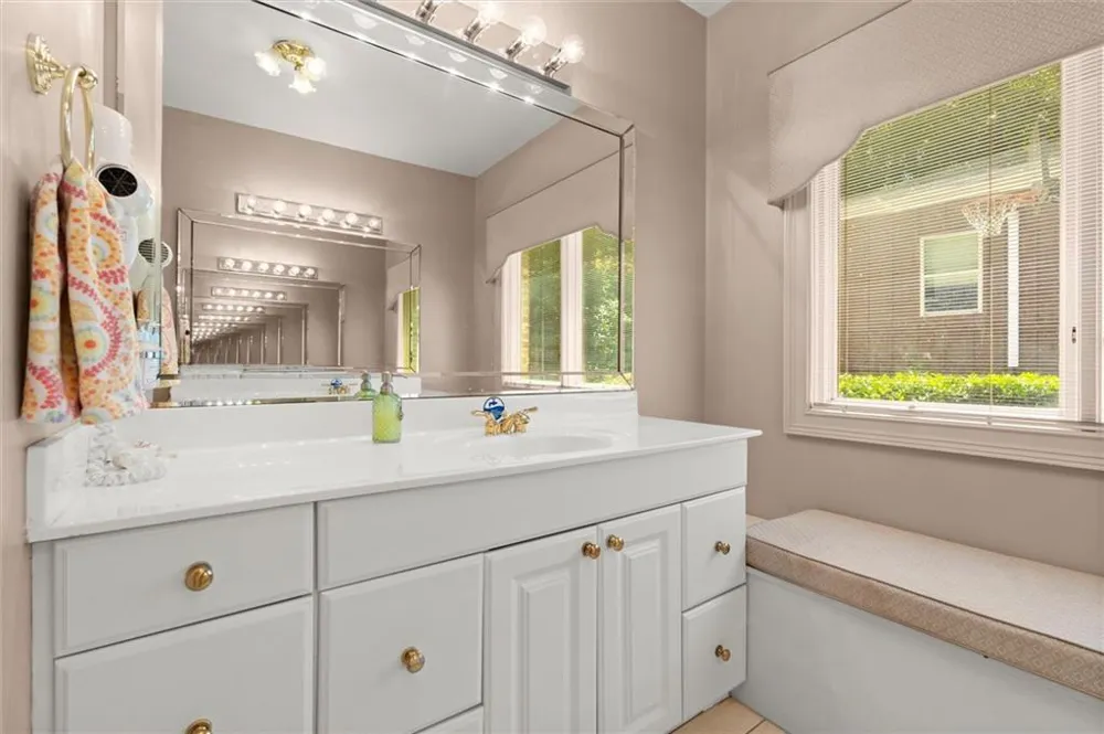 3686 Suwanee Creek Court Suwanee, GA 30024