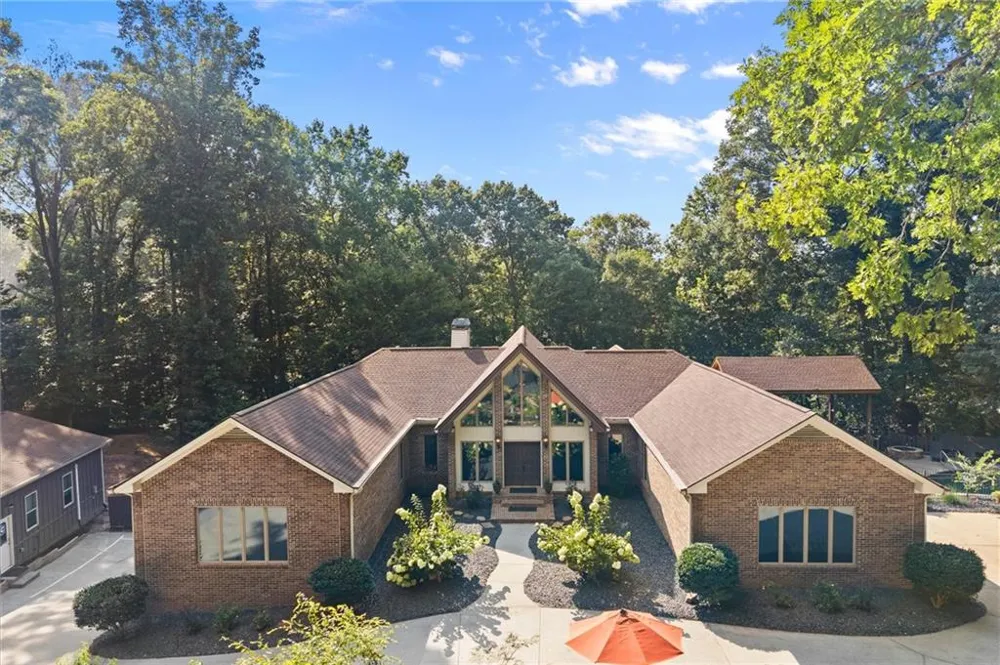 3686 Suwanee Creek Court Suwanee, GA 30024