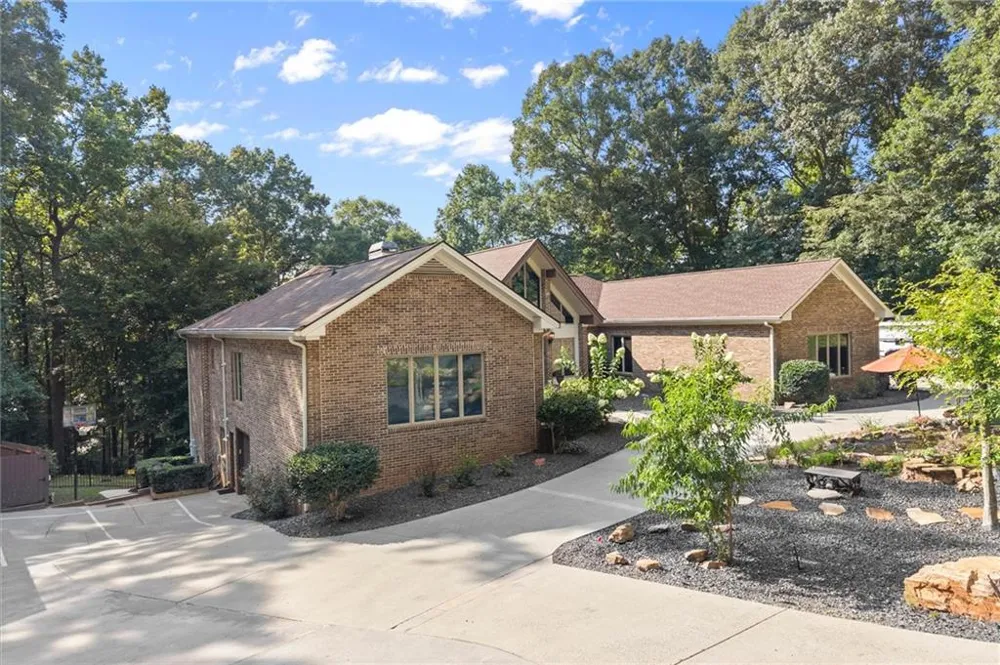 3686 Suwanee Creek Court Suwanee, GA 30024