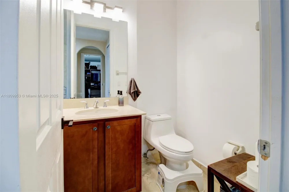 7753 SW 193rd St Cutler Bay, FL 33157