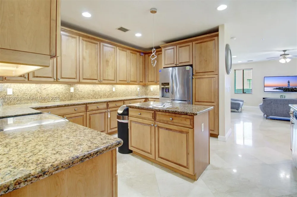 7753 SW 193rd St Cutler Bay, FL 33157