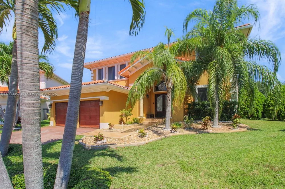 7753 SW 193rd St Cutler Bay, FL 33157