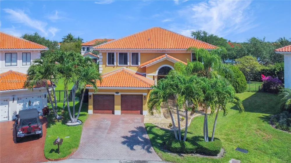 7753 SW 193rd St Cutler Bay, FL 33157