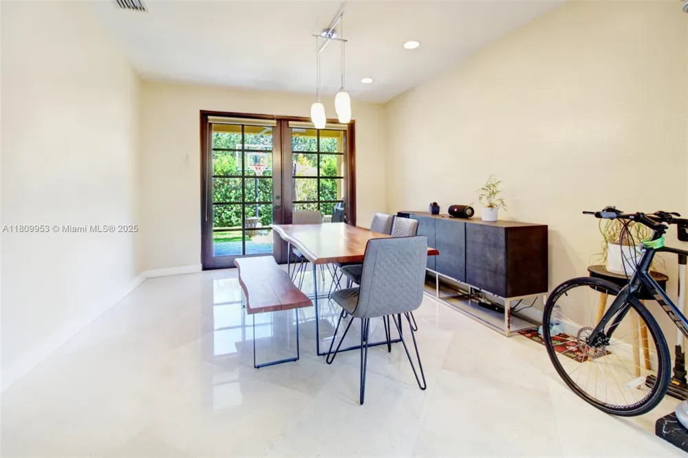 7753 SW 193rd St Cutler Bay, FL 33157