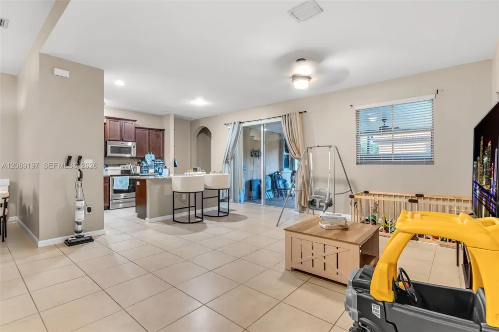 11833 SW 250th Ter Homestead, FL 33032
