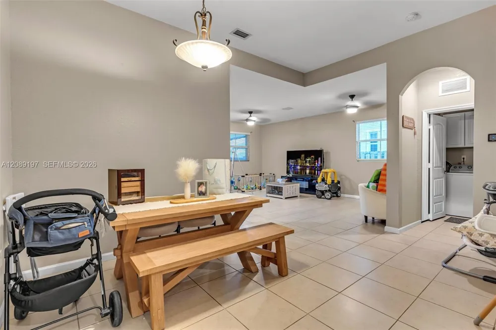 11833 SW 250th Ter Homestead, FL 33032